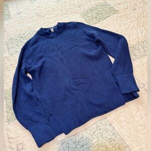 Wool and Cotton ululemon athletica women Deep Blue Crewneck Sweater